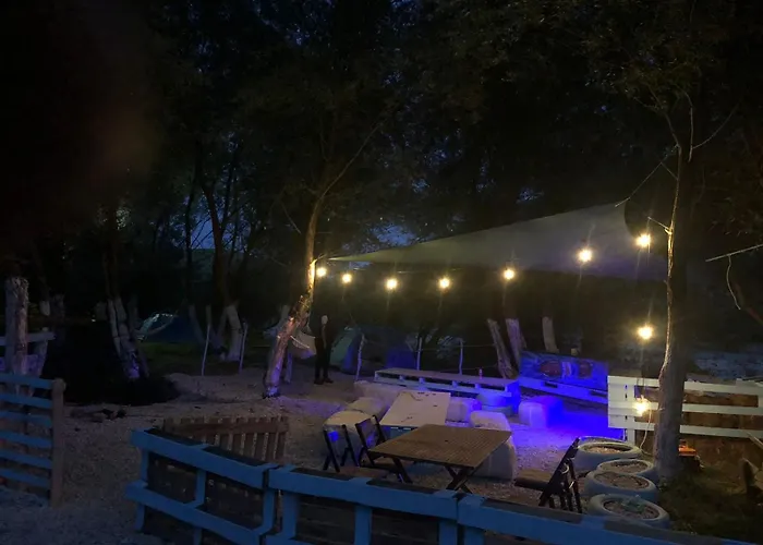 Campingplads Micro Africa Site Karpen